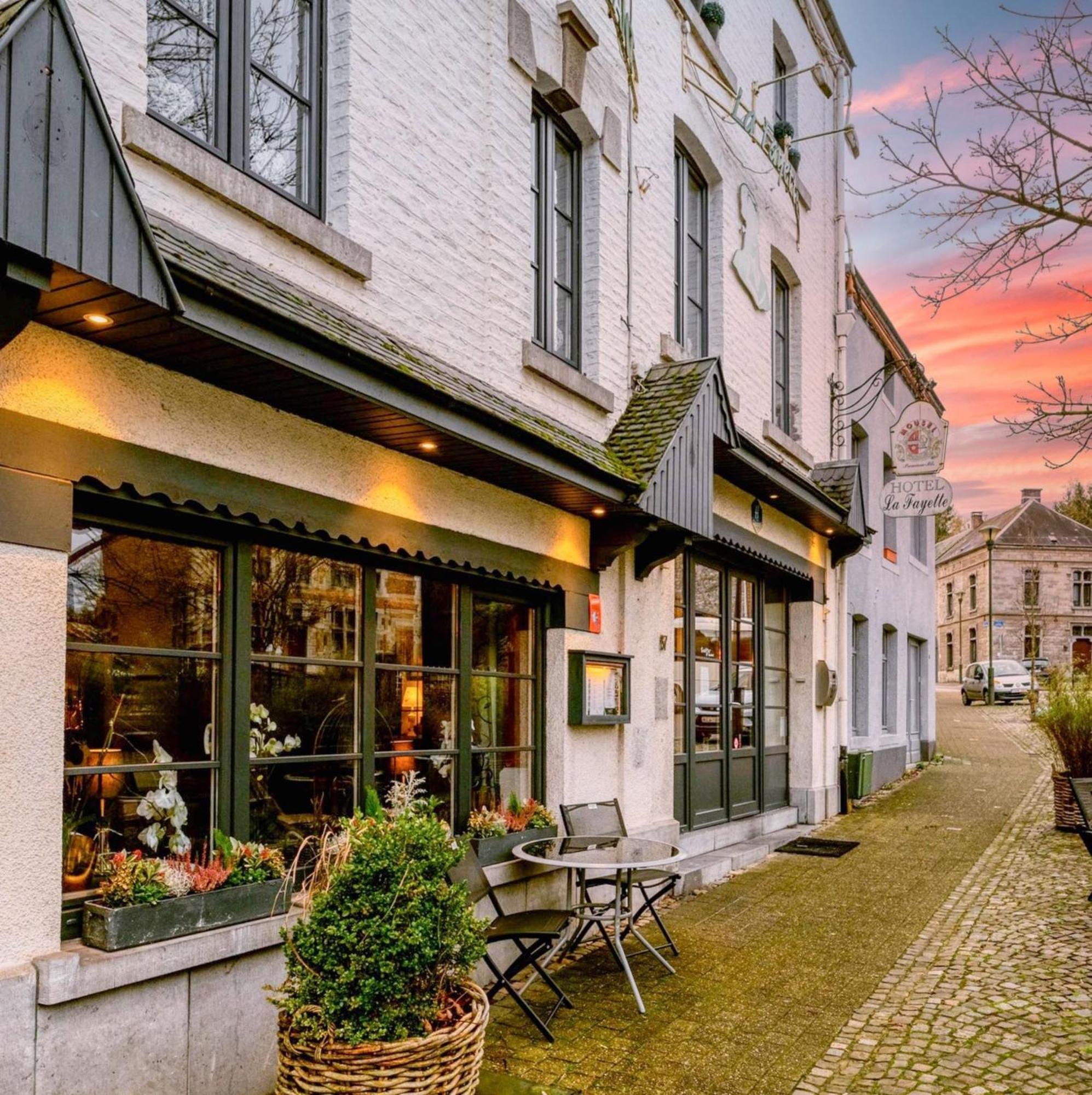 Hotel La Fayette Rochefort Exterior foto